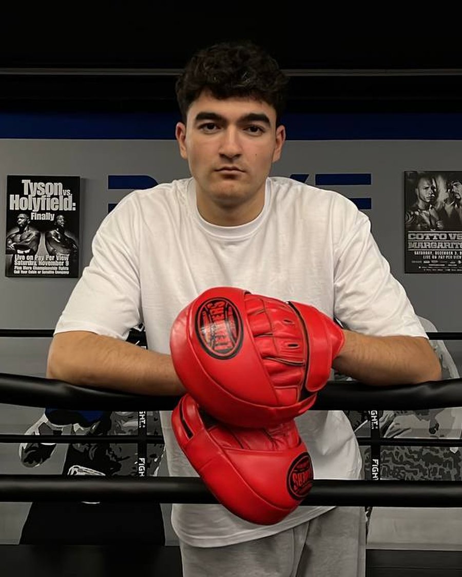 Участник команды RAVE Boxing Club